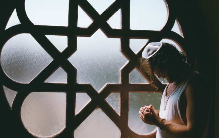 Exposición de kippot en el Museo Judío de Béjar