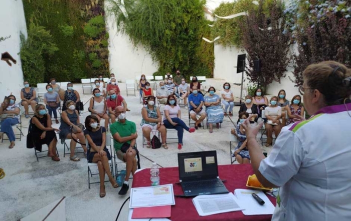 Parte del proyecto “Sabores de Sefarad” son los talleres de iniciación a la repostería sefardí, impartidos por Abigail Cohen