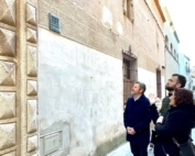 Descubrimiento en Cáceres de la placa del Premio Hispania Nostra a la Red de Juderías de España